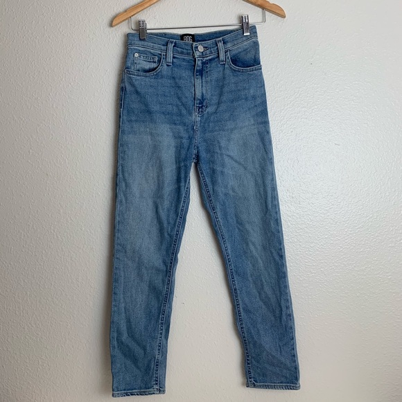 BDG High Waisted Girlfriend Jeans - Picture 2 of 7